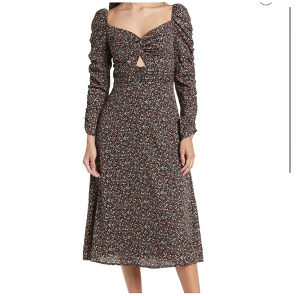 ASTR The Label Sleeve Midi Dress - Picture 1 of 7